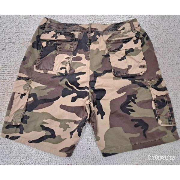 Lot de 2 Bermudas Neufs 2XL Camo Marron + Vert
