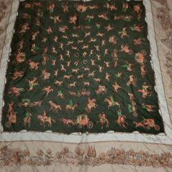 carr&eacute; foulard vintage roulott&eacute; 100%  soie  87 X 82  cm
