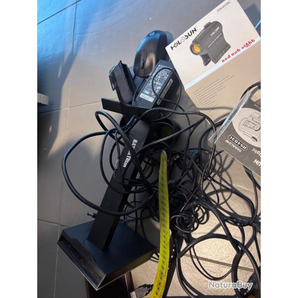 Pi�ces d�tach�es pour bricoleur super lot trouve tous aux encheres bo�te armurerie lot