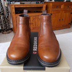 BOOTS REDSKINS 100&deg;/&deg; CUIR DE VACHETTE NEUVE TAILLE 44/BOTTES/CHAUSSURES/MODE