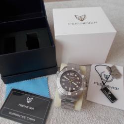 MONTRE DE PLONGEE AUTOMATIQUE FEELNEVER ETANCHE 500 METRES / JAPAN MIYOTA 8215 CADRAN MARRON/ WATCH