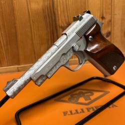 Enchere 1 � sans prix de r&eacute;serve magnifique unique 22lr corsair grav&eacute;e