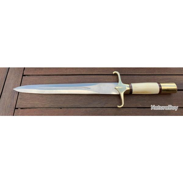 Dague pour �pieu de chasse - Os - Uniquement la dague.