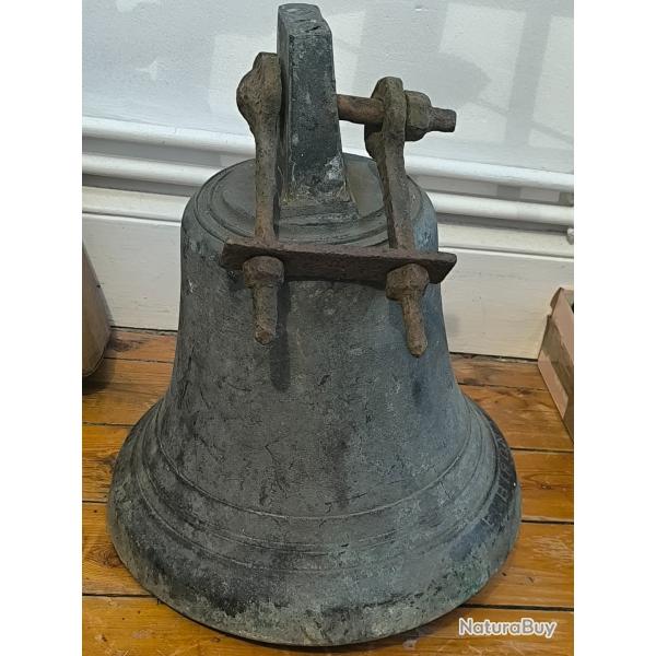 Cloche d �glise ancienne en bronze 30 kilo Napol�on III