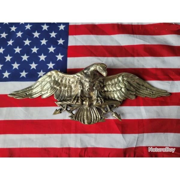 Aigle de de pare brise d'�poque en bronze pour tous mod�les harley davidson