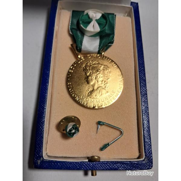 M�dailles R�gionale D�partementale Communale Argent 950