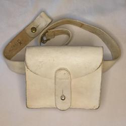 Cartouchi&egrave;re giberne mod&egrave;le 88 Garde R&eacute;publicaine buffle blanc XX&egrave;me