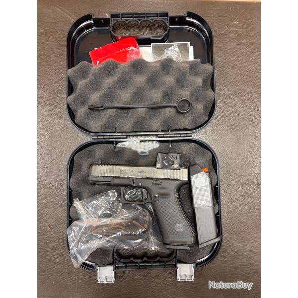 PISTOLET GLOCK 45 CUT COA COMBO - CAL. 9x19 + AIMPOINT COA