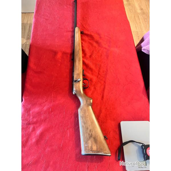 Superbe carabine 22LR husqvarna avec chargeur