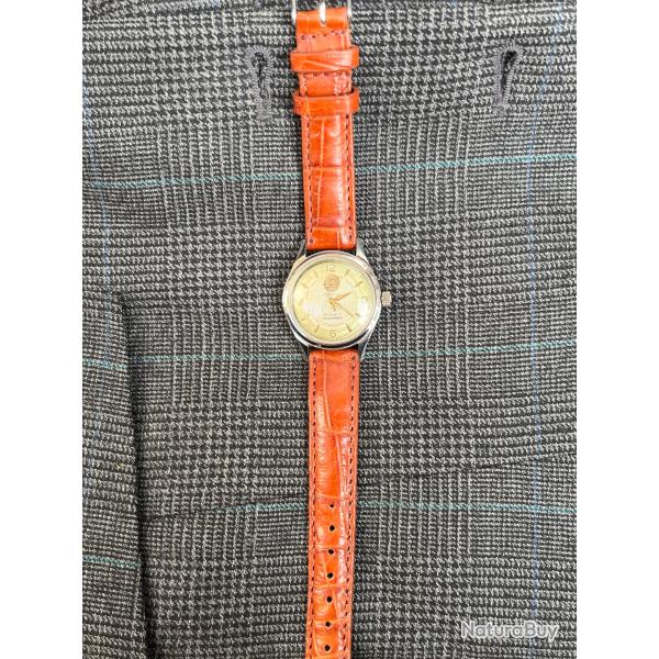 Montre "Buren" r�serve de marche