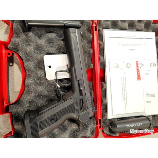 Tanfoglio limited custom chassis polym�re P 919K neuf