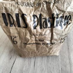Bourre Iris plastique