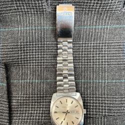 Montre "Eterna" -Matic