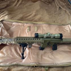 Sig Sauer MCX2 CO2 4.5mm 7.3 Joules avec bi-pieds, lunette 4x32, 2chargeurs. sup.&Eacute;tat irr&eacute;prochable.