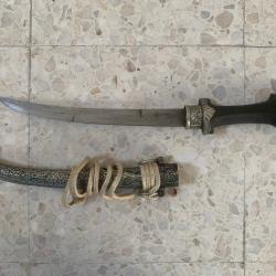 Poignard &laquo;&nbsp;Koumia&nbsp;&raquo; du Maroc