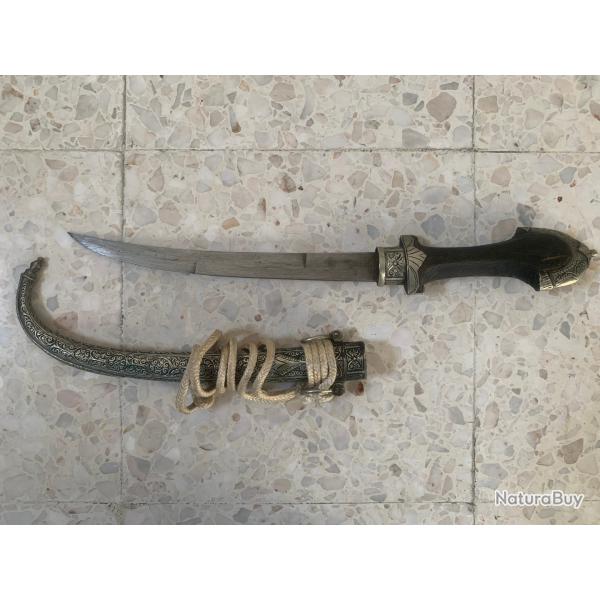 Poignard ��Koumia�� du Maroc