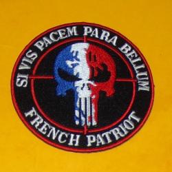 TISSU PATCH : SI VIS PACEM PARA BELLUM , FRENCH PATRIOT  , DIAMETRE 8 CM , BON ETAT VOIR PHOTO . POU