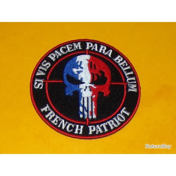 TISSU PATCH : SI VIS PACEM PARA BELLUM , FRENCH PATRIOT  , DIAMETRE 8 CM , BON ETAT VOIR PHOTO . POU