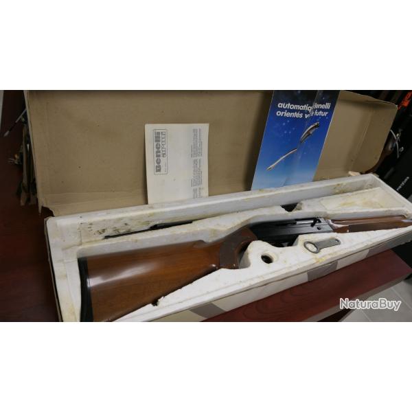 BENELLI  MONTEFELTRO BOIS  CAL 12/70  61CM   MISE A PRIX 1 EUROS SANS PRIX DE RESERVE