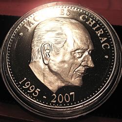 medaille "Jacques Chirac" diametre 40 mm 31 grs