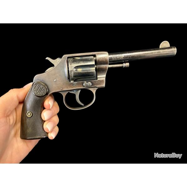 BEAU COLT NEW POLICE calibre 32sw