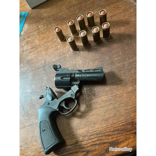 gc 27 luxe etat neuf plus 9 cartouches