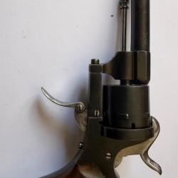 Revolver &agrave; broche 7mm