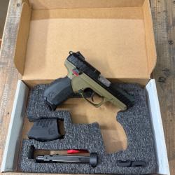 Pistolet Ruger SR22 PB 3.5" Flat Dark Earth, cal .22 LR + Holster en cuir