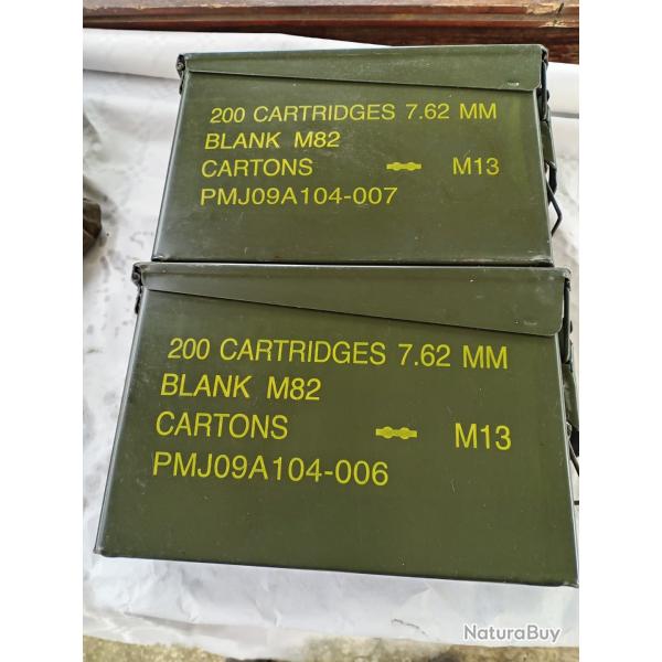 lot de 2 boites � ,munitions vides us