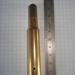 une cartouche de 416 weatherby, neutralis&eacute;e, &eacute;tui perc&eacute;, amorce percut&eacute;e, ogive blind&eacute;e a-square