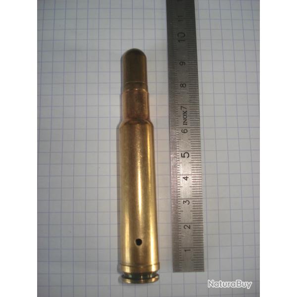 une cartouche de 416 weatherby, neutralis�e, �tui perc�, amorce percut�e, ogive blind�e a-square