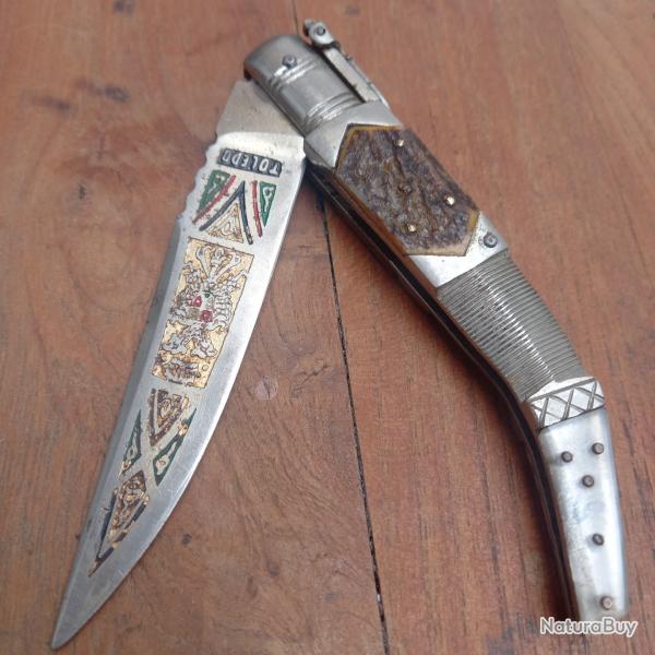 Magnifique Couteau � Palme Espagnol de  TOLEDO Manche en M�tal, Bois de Cerf et Nacre