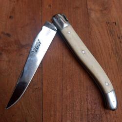 Joli Couteau LAGUIOLE BATUT Manche en OS