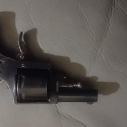 Revolver british buldog en 320 en tres bon etat r&eacute;vis&eacute;
