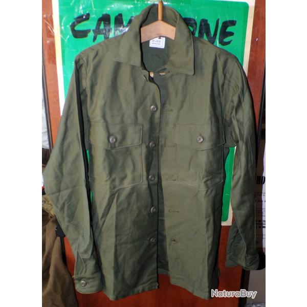 ARMEE AMERICAINE U.S : CHEMISE EN COTON OG-107 DE 1975 DE LA PERIODE GUERRE DU VIETNAM ,TAILLE U.S 1