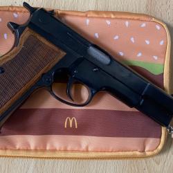 Pistolet FEG 9x19 (idem GP35)