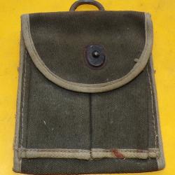 PORTE MAGASINS&nbsp; POUR USM1 EN TISSU POUR L'ARMEE FRANCAISE, MODELE AVEC PASSANT POUR LE CEINTURON&nbsp; ,