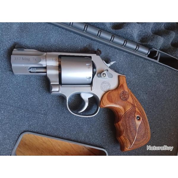 SMITH & WESSON 686-6 PLUS PERFORMANCE CENTER 357 MAG