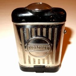 LAMPE de la SECONDE GUERRE.  II