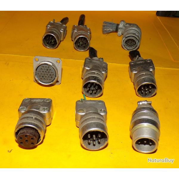 RADIO : LOT DE 9 PRISES POUR� RADIOS , MALES OU FEMELLES , POUR RADIOAMATEUR�,�� ETAT VOIR PHOTOS .