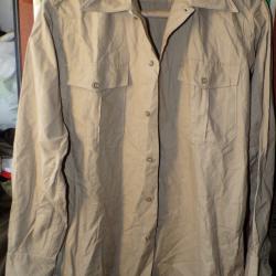 CHEMISE MILITAIRE DE L'ARMEE FRANCAISE DE 1950/60 ,Taille 3 C SOIT L OU 41-42 EN CIVIL ,&nbsp; AVEC MANCH