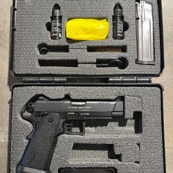 ENCHERES 1� - TISAS 2011 CARRY BULL BARREL OPTIC READY 9X19 4.25"