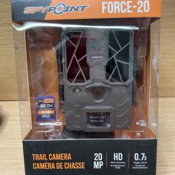 Cam&eacute;ra de chasse Spypoint Force-20 NEUVE &agrave; 1� sans prix de r&eacute;serve !