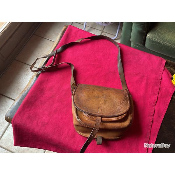 Sacoche ancienne de chasse en cuir, pas de prix de r�serve