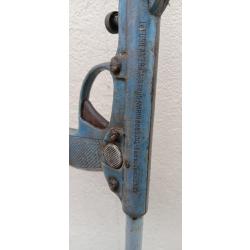 LOT DE 2 FUSILS DE CHASSE SOUS MARINE ANCIENS "LE FUSIL AMERICAIN SOUS MARIN" SGDG NICE ANNEES 1930