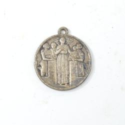 Ancienne m&eacute;daille d'argent Acad&eacute;mie du D&eacute;vouement National