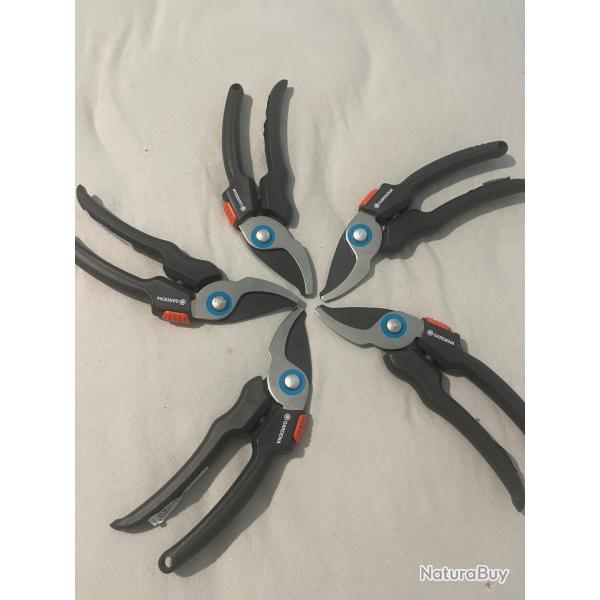 Lots s�cateur neuf