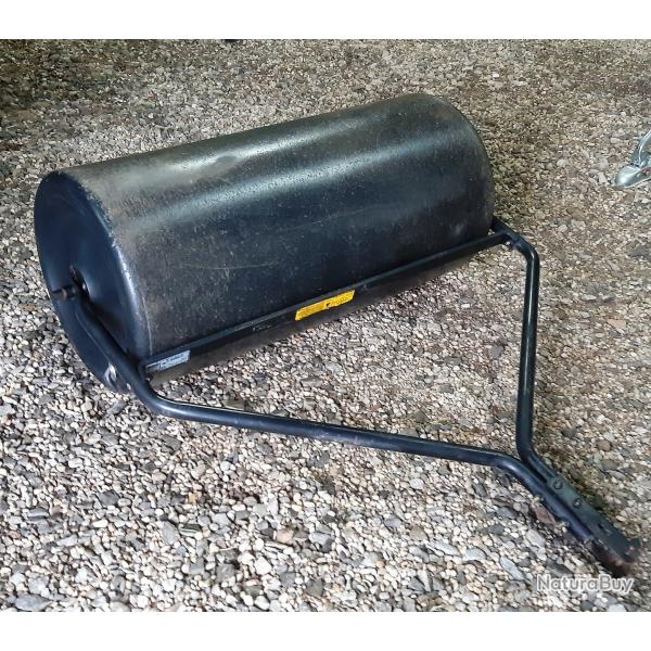 Rouleau de jardin pour microtracteur tondeuse