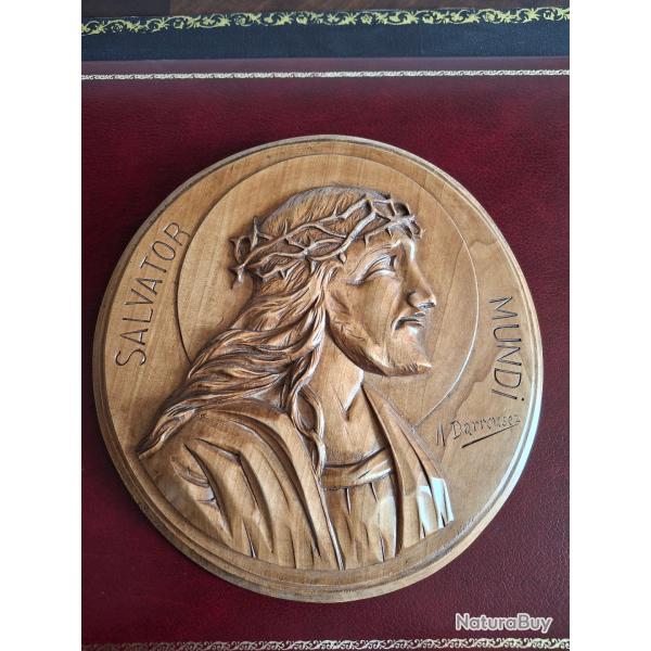 Bois sculpt� monoxyle sign� Christ sauveur du monde