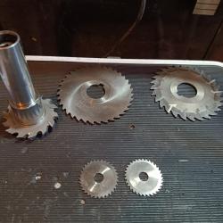 Lot usinage fraises scie fraises a rainures professionnelles